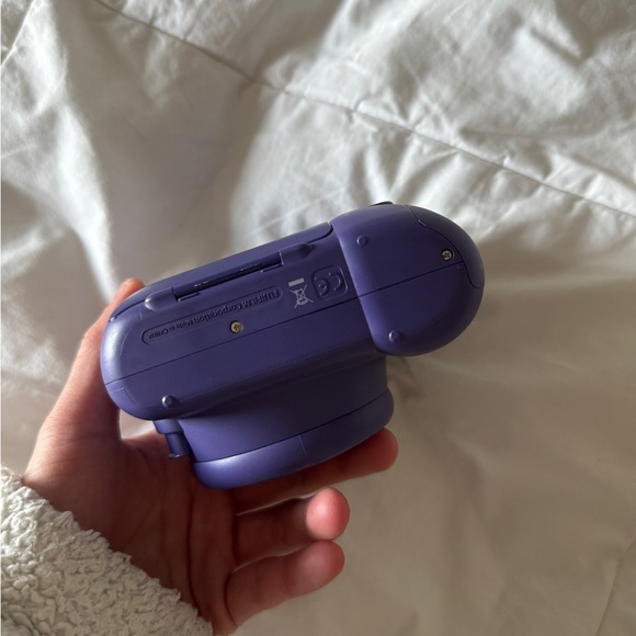 Fujifilm Instax Mini 8 Instant Film Camera - Grape/Purple - Picture 9 of 11